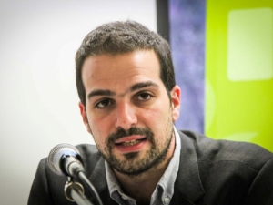 Γαβριήλ Σακελλαρίδης, Εκδήλωση, κέντρο