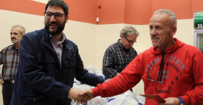 O Νάσος Ηλιόπουλος στην Κοινωνική Υπηρεσία Αλληλεγγύης του Δήμου Αθηναίων