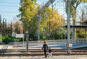 Να μπει τέλος στη ντροπή των σιδηροδρομικών διαβάσεων