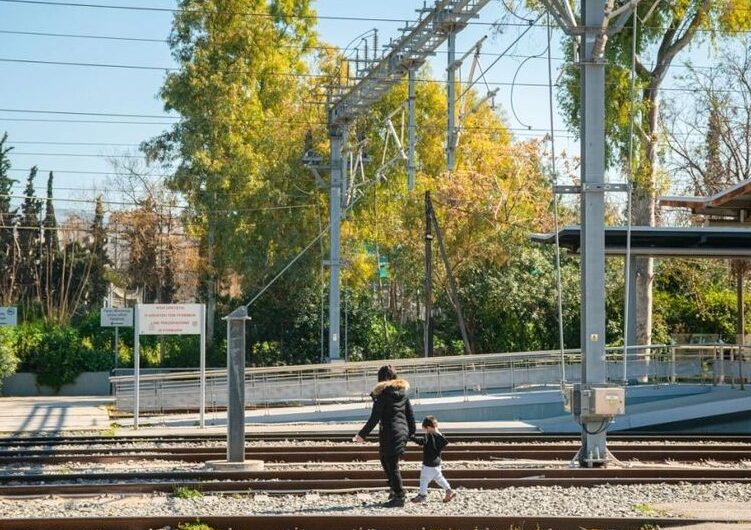 Να μπει τέλος στη ντροπή των σιδηροδρομικών διαβάσεων